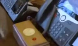 خلال لقاء تلفزيوني... ترمب يضغط زر «نهاية العالم النووي» الأحمر لطلب «الكوكاكولا»